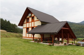 Vasaras māja Valča 4